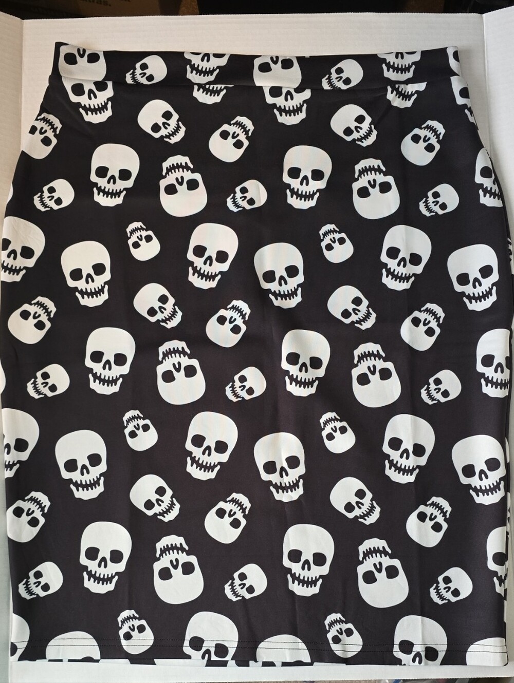 NWT Sourpuss Black White Skull Graphic Pencil Skirt XXL Retro Psychobilly